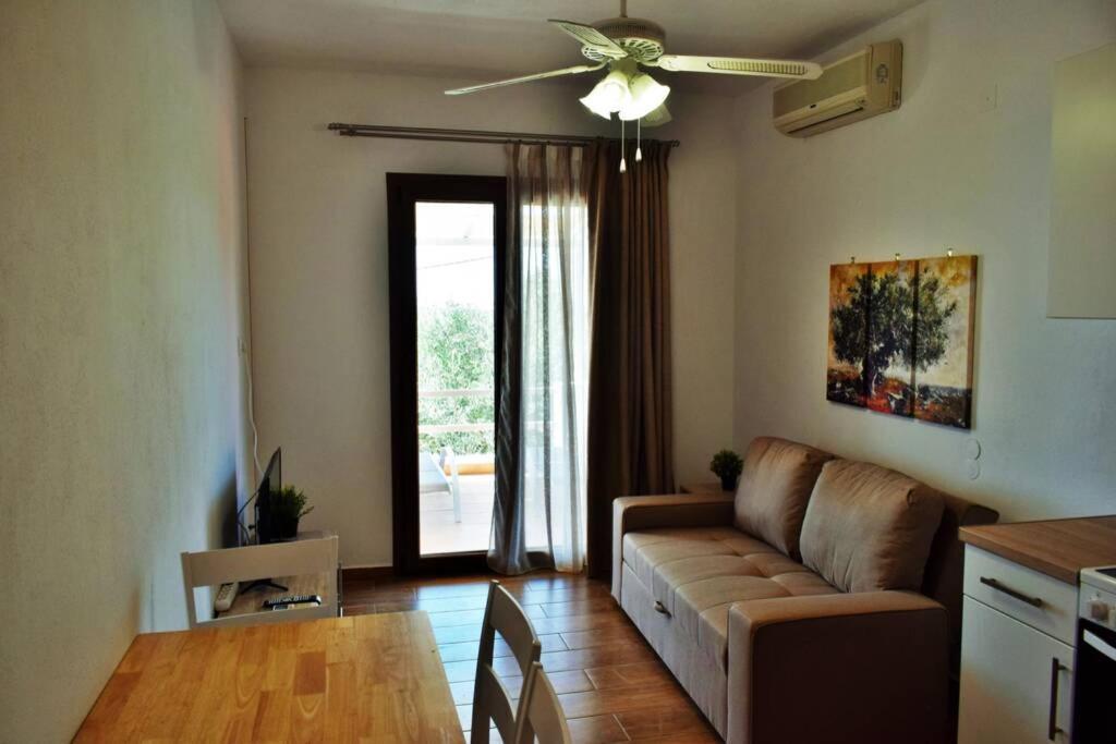 Meltemi Appartment Patitírion Exteriér fotografie